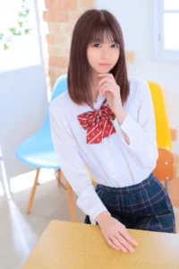 あやな